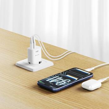 Swissten Edge Сетевое зарядное устройство USB-C PD 25W + USB-A QC 18W White (22071715)
