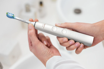Philips Sonicare Cordless Power Flosser DiamondClean 9000 Набор из электрической зубной щетки и ирригатора (HX3886/41)