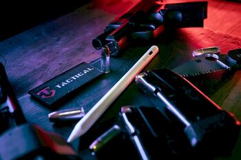 Tactical Roger Pencil Pro 2.0 Смарт-карандашь для iPad / белый (TA-57983123615)