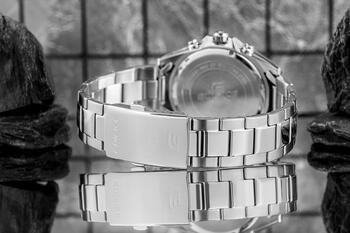 CASIO EFV-560D-2AVUEF Vīriešu pulkstenis (EFV-560D-2AVUEF)