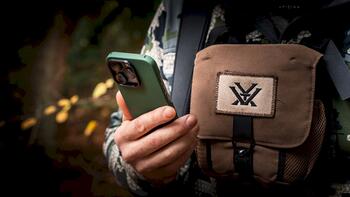 Tactical MagForce Aramid Cover Защитный чехол для Apple iPhone 16 / зелёный (TA-57983126539)