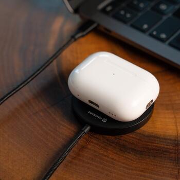 Swissten MagPuck Qi2 Беспроводное зарядное устройство 1.5m (совместимо с MagSafe) (22055560)