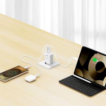 Swissten Edge Tīkla Lādētājs 2x USB-C PD 65W + USB-A QC 18W Balts (22071720)
