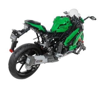 Jie Star Kawasaki Ninja 1000SX Sporta Motocikla Konstruktora komplekts 2304gab. (58053)