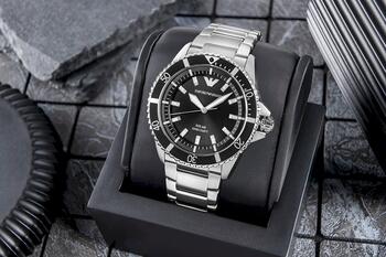 Emporio Armani Solar Diver Style Rokas Pulkstenis AR11787 Silver Black 42mm (AR11787)