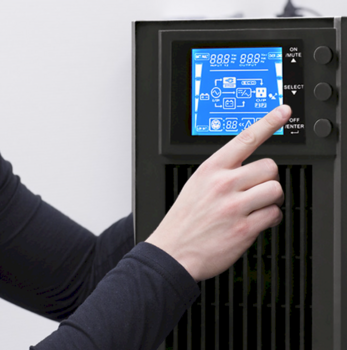 Qoltec 5264 Pure Sine Wave ИБП / 1kVA / 800W / AVR / LCD (5264)