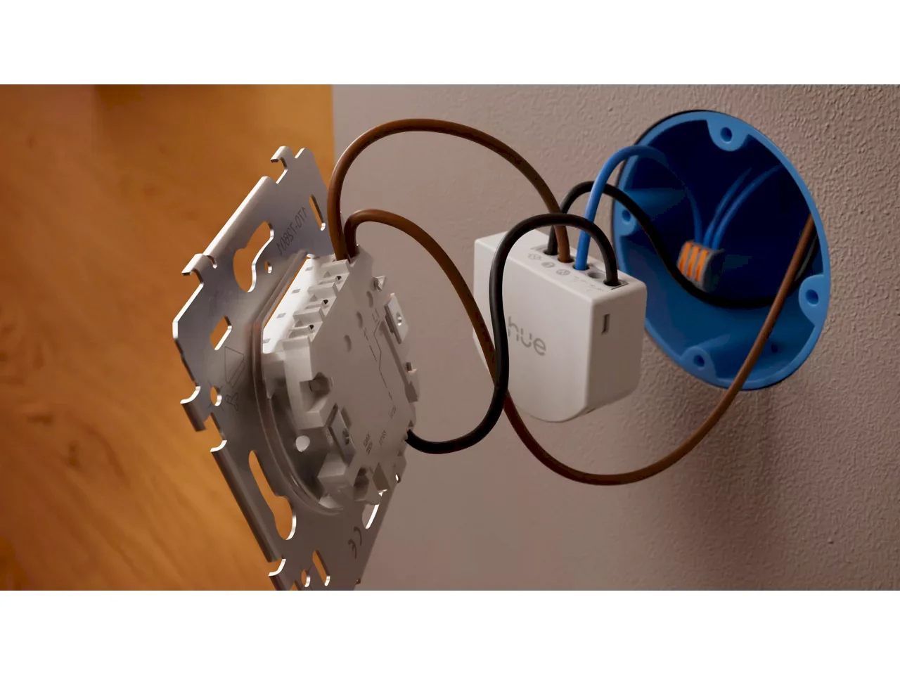 Philips Hue Проводной диммер-переключатель 1C EU (8721103111876)