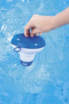BESTWAY 58210 Swimmer Диспенсер для химии (58210)