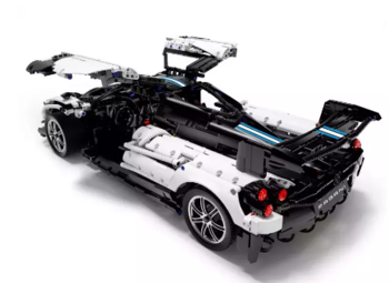 Rastar Pagani Huayra Rotaļu Automašina Konstruktor 2934gab 1:8 (6930751319134)