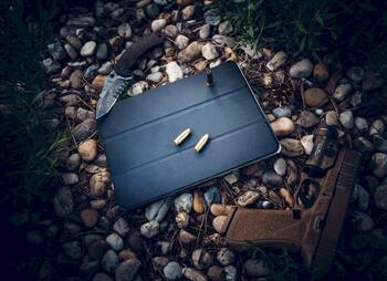 Tactical Book Tri Fold Case Planšetdatoru maciņš priekš Xiaomi Redmi Pad SE 11 / melns (TA-57983120942)