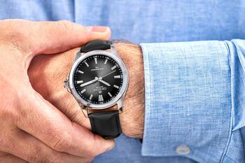 Giewont Elegance Sapphire Vīriešu rokas pulkstenis GW5160-A2 / melns (GW5160-A2)