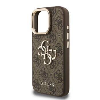 Guess PU 4G Metal Logo Stand Camera Frame Case Aizsargapvalks priekš iPhone 15 Pro / brūns (GUHCP15LPCS4GP4W)