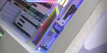 Mars Gaming MCA-GCBW Grafikas kartes atbalsta kronšteins ARGB / balts (MCAGCBW)