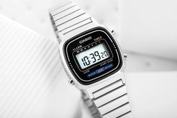 Casio LA670WD-1DF Sieviešu pulkstenis (LA670WD-1DF)