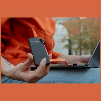 Verbatim 32418 Pocket SSD Внешний накопитель 256GB USB-C 3.2 gen.2 / чёрный-оранжевый (32418)
