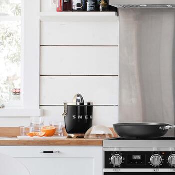 Smeg CJF11BLEU Соковыжималка 70W (CJF11BLEU)