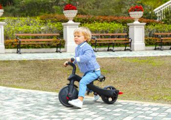 GLOBBER trīsritenis Explorer Trike 4in1, melns, 634-120