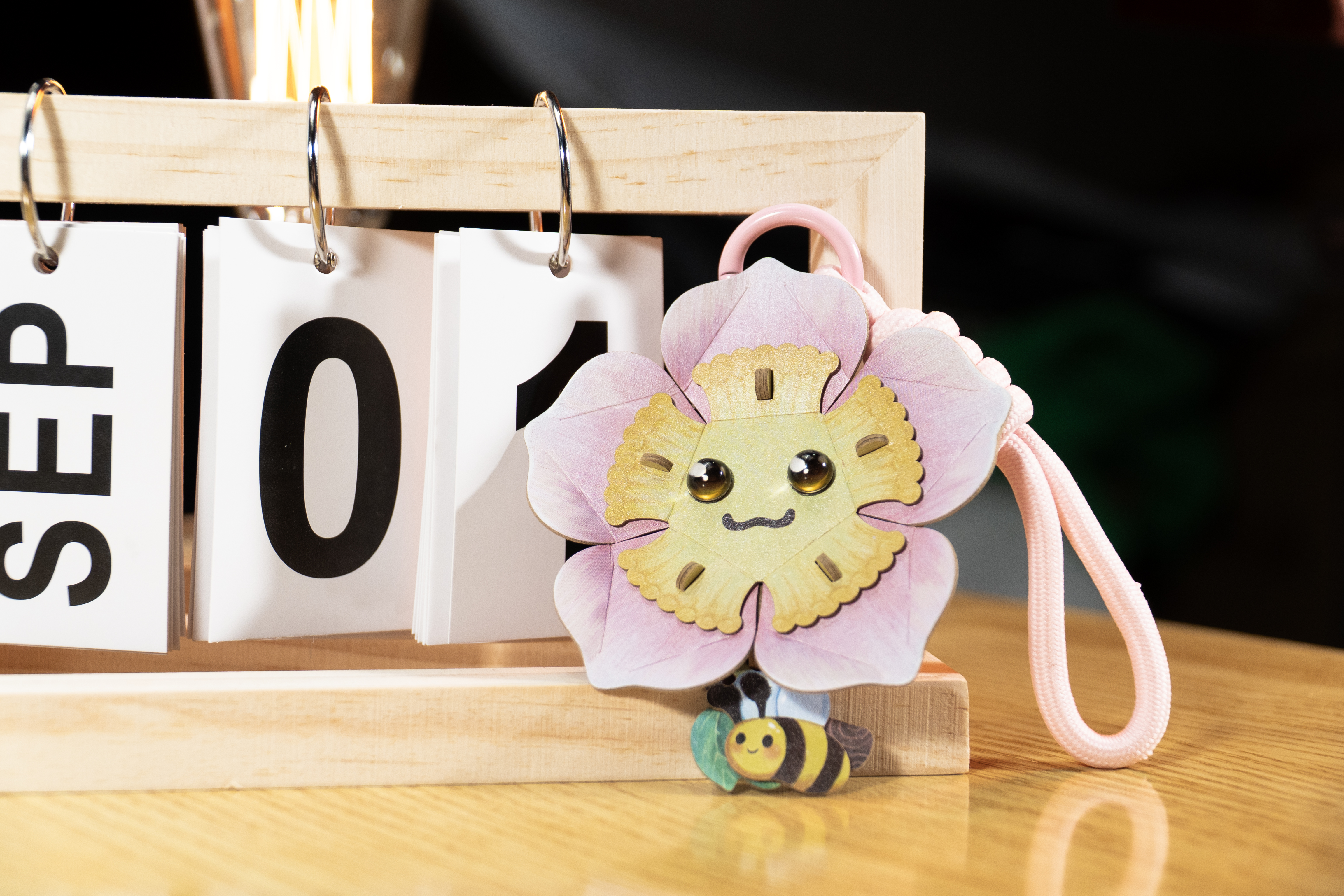MAKEBUG 3D papīra puzle Persiku zieds, MB-D-0066