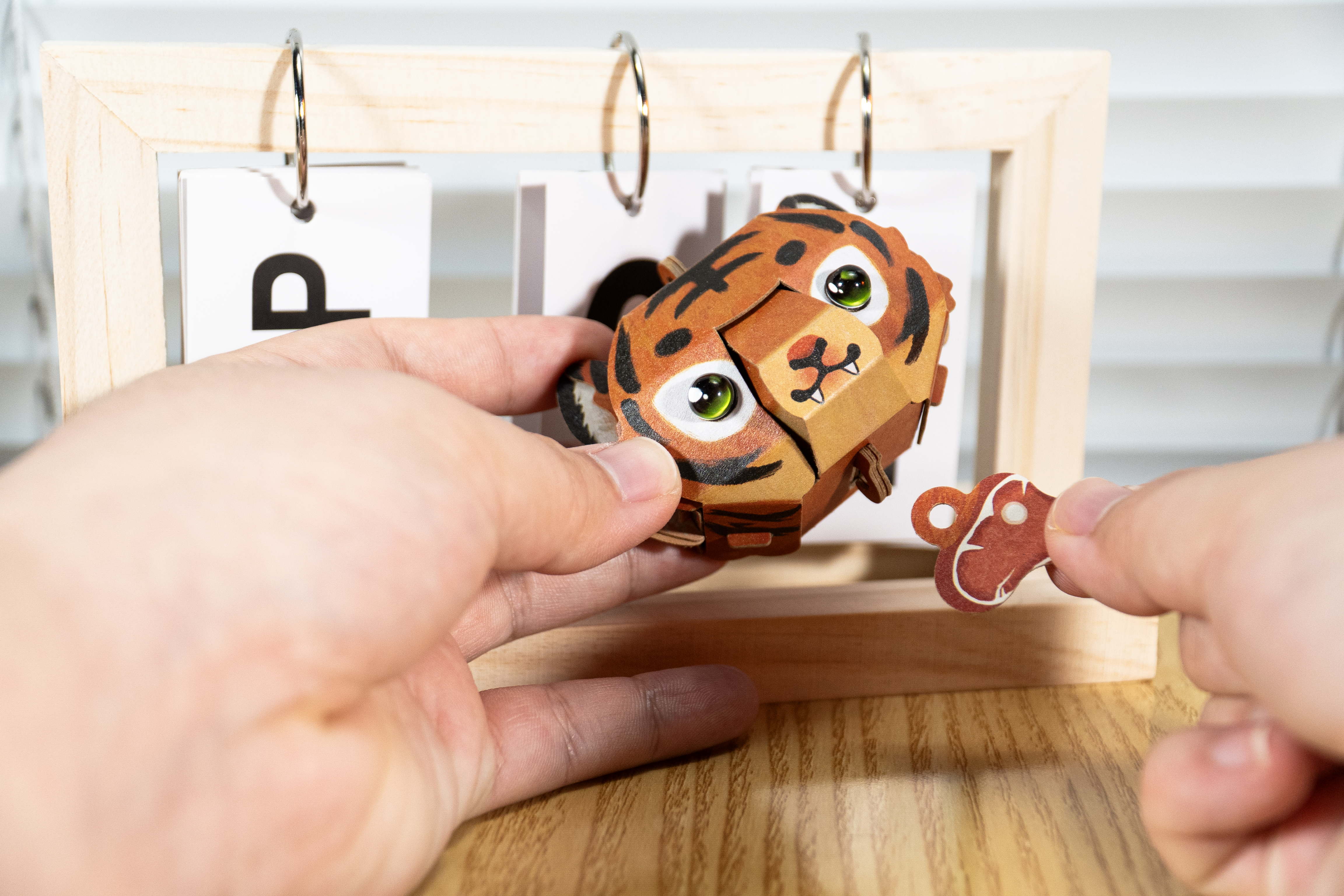 MAKEBUG 3D papīra puzle Tīģeris, MB-D-0061