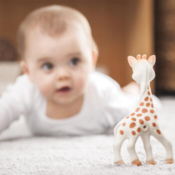 VULLI rotaļlieta zīdainim Sophie la Giraffe 616331