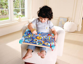 HAPE 2-in-1 kosmosa labirints un tangramu dēlis, E0524K