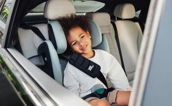 BRITAX autokrēsls, 100-150 cm, KIDFIX PRO, midnight grey - classic, 2000040455/2000041296