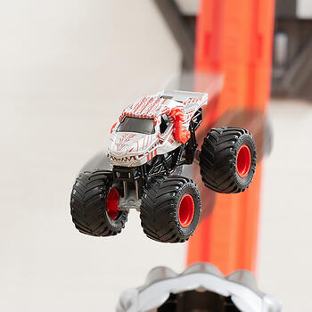 MONSTER JAM 1:64 rampa
