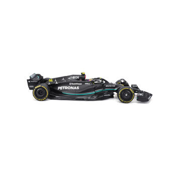 BBURAGO 1:24 assembly auto model F1 Mercedes-AMG F1 W14 E Performance, 18-25810