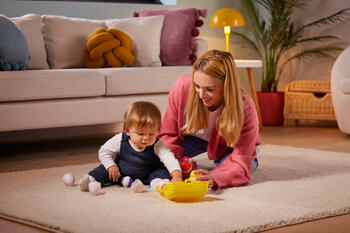 TOOMIES krāsainās olas Hide&Squeak, E73560