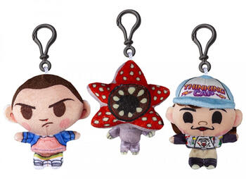 STRANGER THINGS plīša klipsis 10cm asorti., 466202