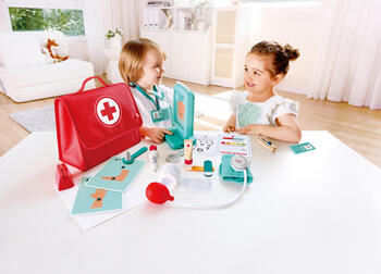 HAPE mazais ārsta medicīnas komplekts, E3228A