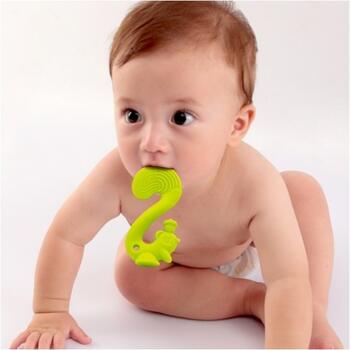 MOMBELLA zobgrauzis Squirrel Red 3m+ P8059