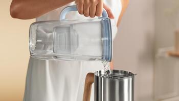 Brita Stikla karafe 2.5 L, gaiši zila (GLAS)