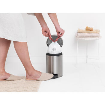 BRABANTIA atkritumu tvertne ar pedāli NewIcon, 3L, Matt Steel Fingerprint Proof (112164)