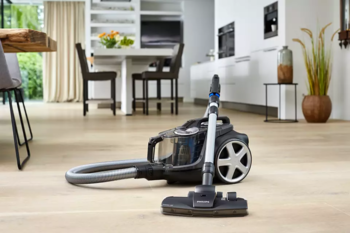 PHILIPS PowerPro Expert Bagless bezmaisa putekļsūcējs, (melns) (FC9747/09)