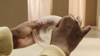 Philips Avent Aizsargi un ieliktņi lielām krūtīm (aksesuārs Hands-free krūts piena sūknim) (SCF552/11)