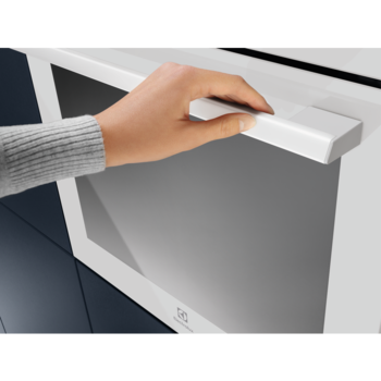 Electrolux cepeškrāsns, iebūv., 65l (EOF3H40BW)