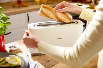PHILIPS Daily Collection Tosteris, 830W, balts (HD2590/00)