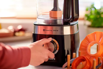 PHILIPS Viva Collection Kompaktais virtuves kombains 850 W (HR7530/10)