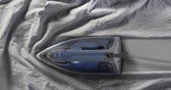 TEFAL Express gludeklis, 2400W, zils/balts (FV2837E0)