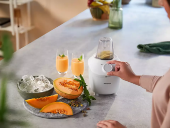 PHILIPS Daily Collection blenderis, 1.9l (balts) (HR2041/00)