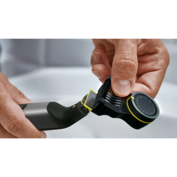 PHILIPS OneBlade Pro 360 skuveklis 20mm seja+ ķermenis, hroma (QP6552/15)