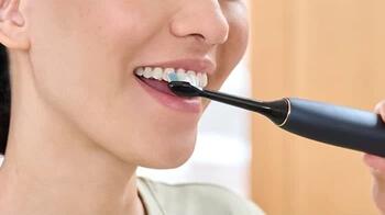 Sonicare Optimal White birstes uzgaļi (8gab.), melns (HX6068/88)