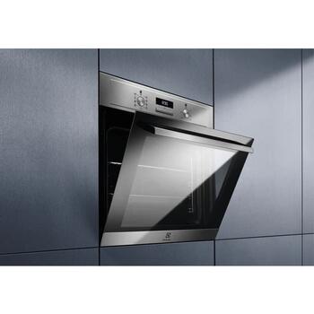 Electrolux cepeškrāsns, iebūv., 65l (EOF3H40BX)