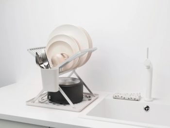 BRABANTIA saliekams trauku žāvētājs, light grey (139383)