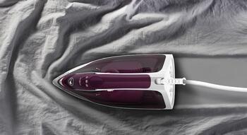TEFAL Express gludeklis, 2400W, violets/balts (FV2835E0)