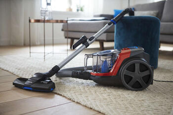 PHILIPS PowerPro Compact bezmaisa putekļsūcējs, 900 W (sarkans) (FC9330/09)