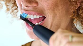 Sonicare C3 Premium Plaque Defence zobu birstes uzgaļi, komplektā 4 + 1 gab, melns (HX9045/88)