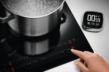 Electrolux 700 SenseBoil ar Hob2Hood indukcijas plīts virsma, iebūv., 60 cm (EIS62453)
