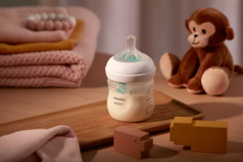 Philips Avent Natural Response pretkoliku pudelīte ar AirFree vārstu 125 ml, jaundzimušā knupītis, 0m+ (SCY670/01)